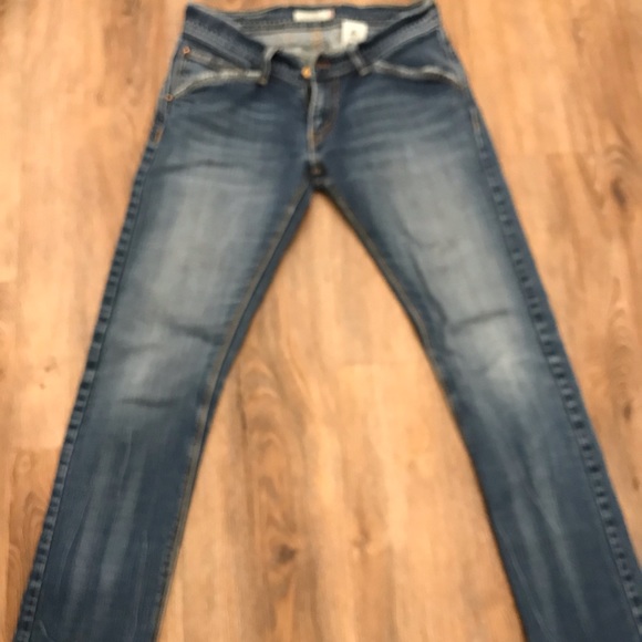 Levi Jeans - Picture 2 of 4